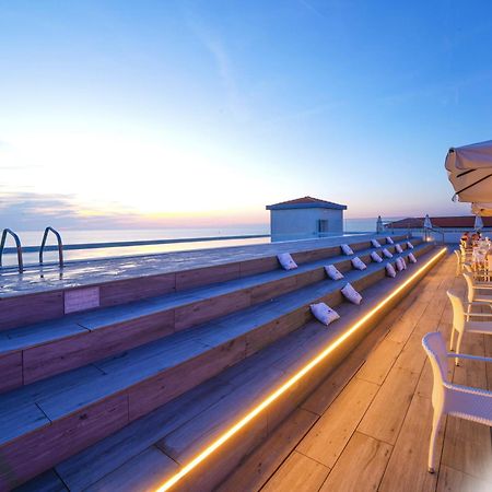 Hotiday Room Collection - Tirrenia Exterior photo