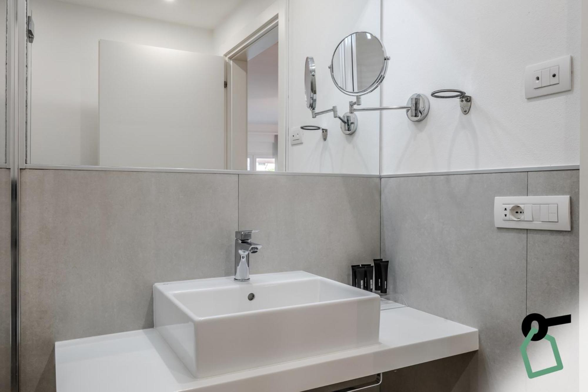 Hotiday Room Collection - Tirrenia Exterior photo