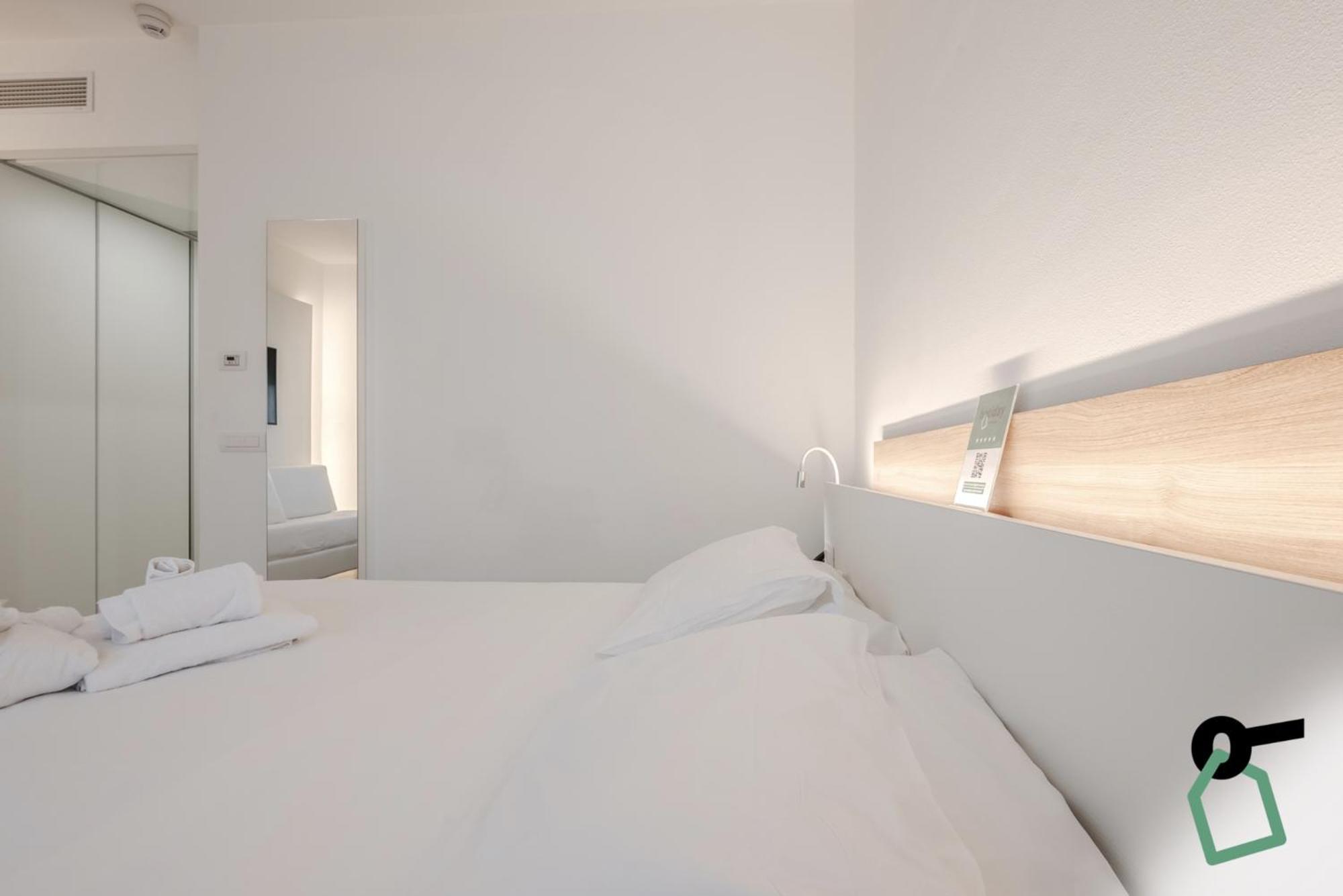 Hotiday Room Collection - Tirrenia Exterior photo