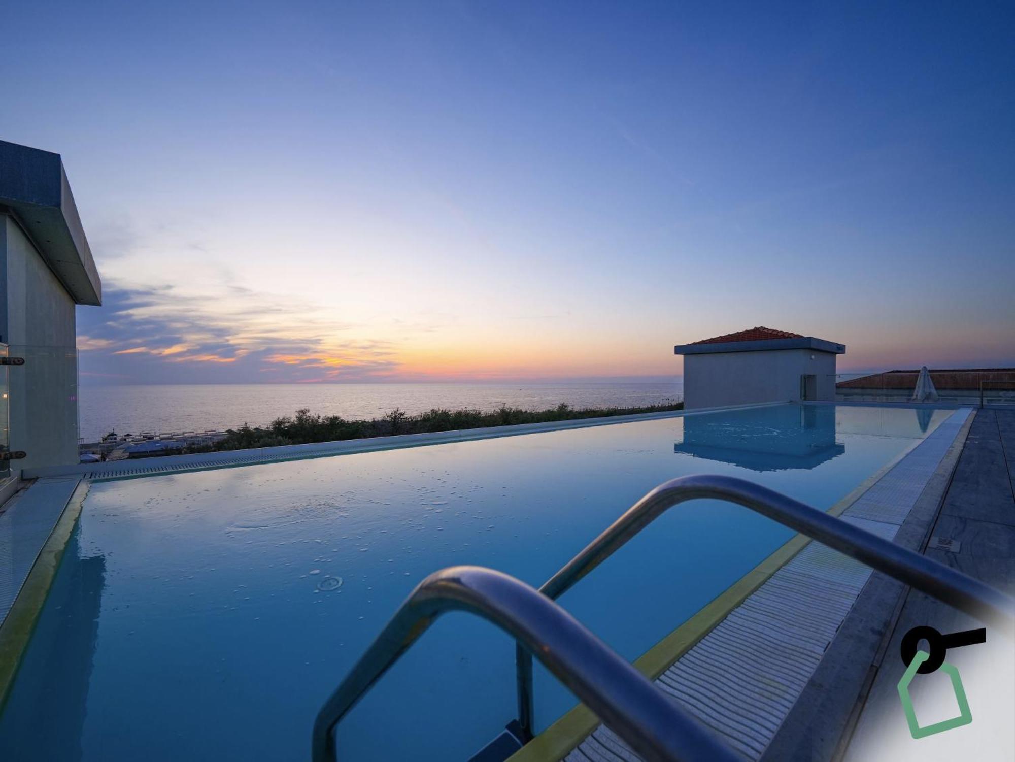 Hotiday Room Collection - Tirrenia Exterior photo